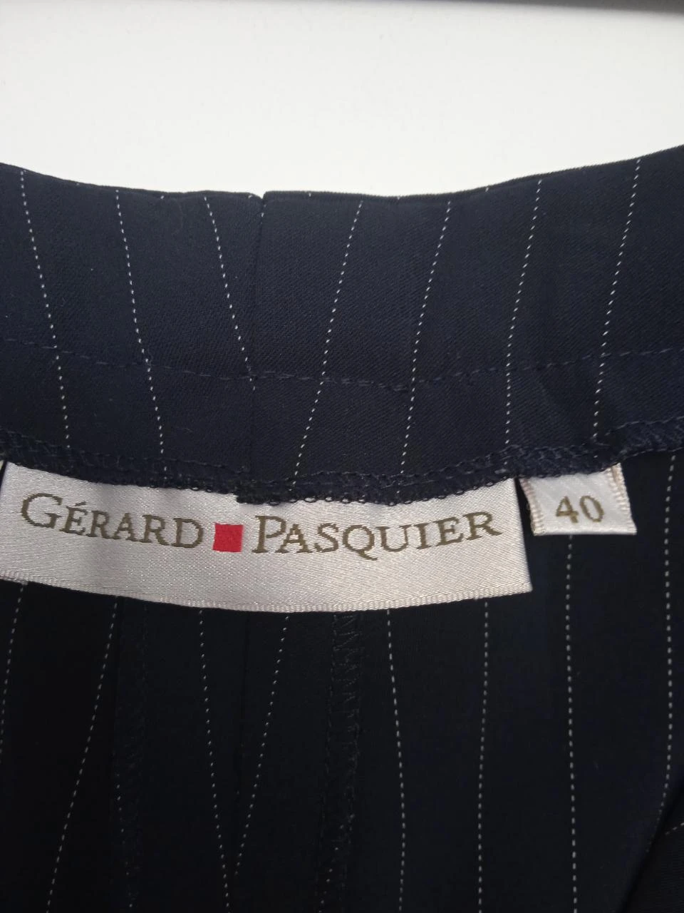 Wide-leg suit jacket and pants, high waist, navy with white stripes, gerar – photo 7